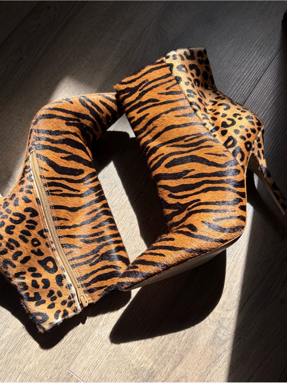 Steve Madden Tiger-Print Ankle Boots in Orange and Black - Picture 3 of 9